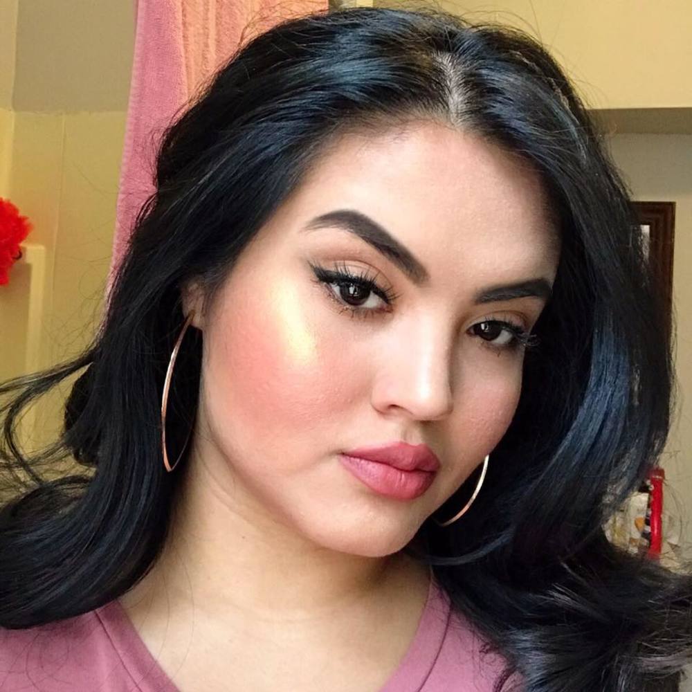 Meet your Posher, Evelyn